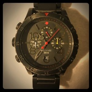 Nixon 48-20 Chrono